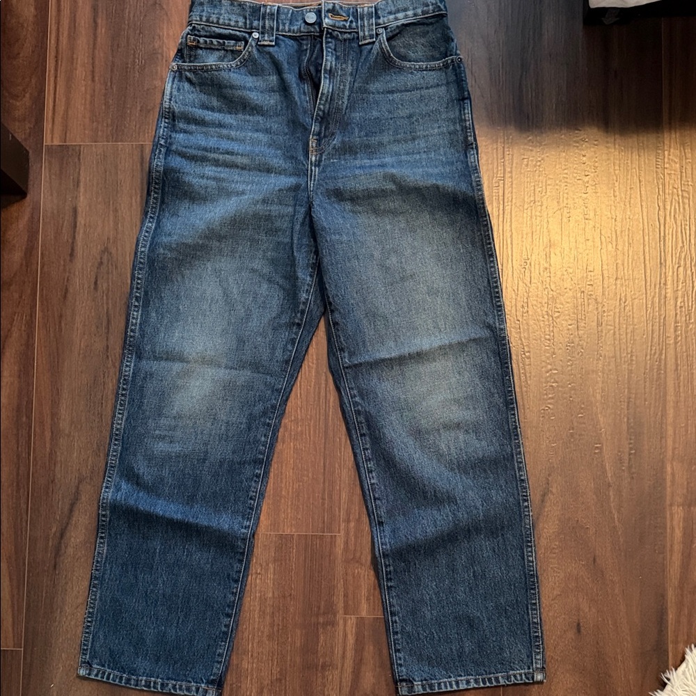KHAITE Relaxed Straight-Leg Jeans in Washed Blue